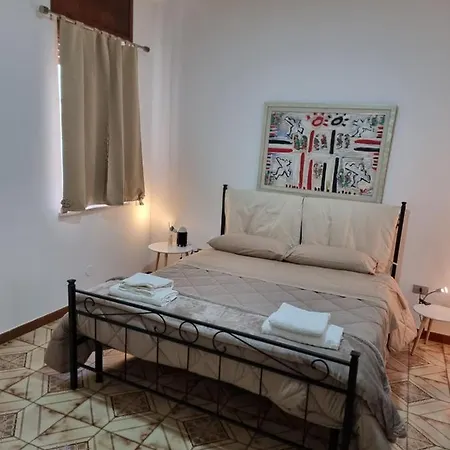 Aradeo Apartments